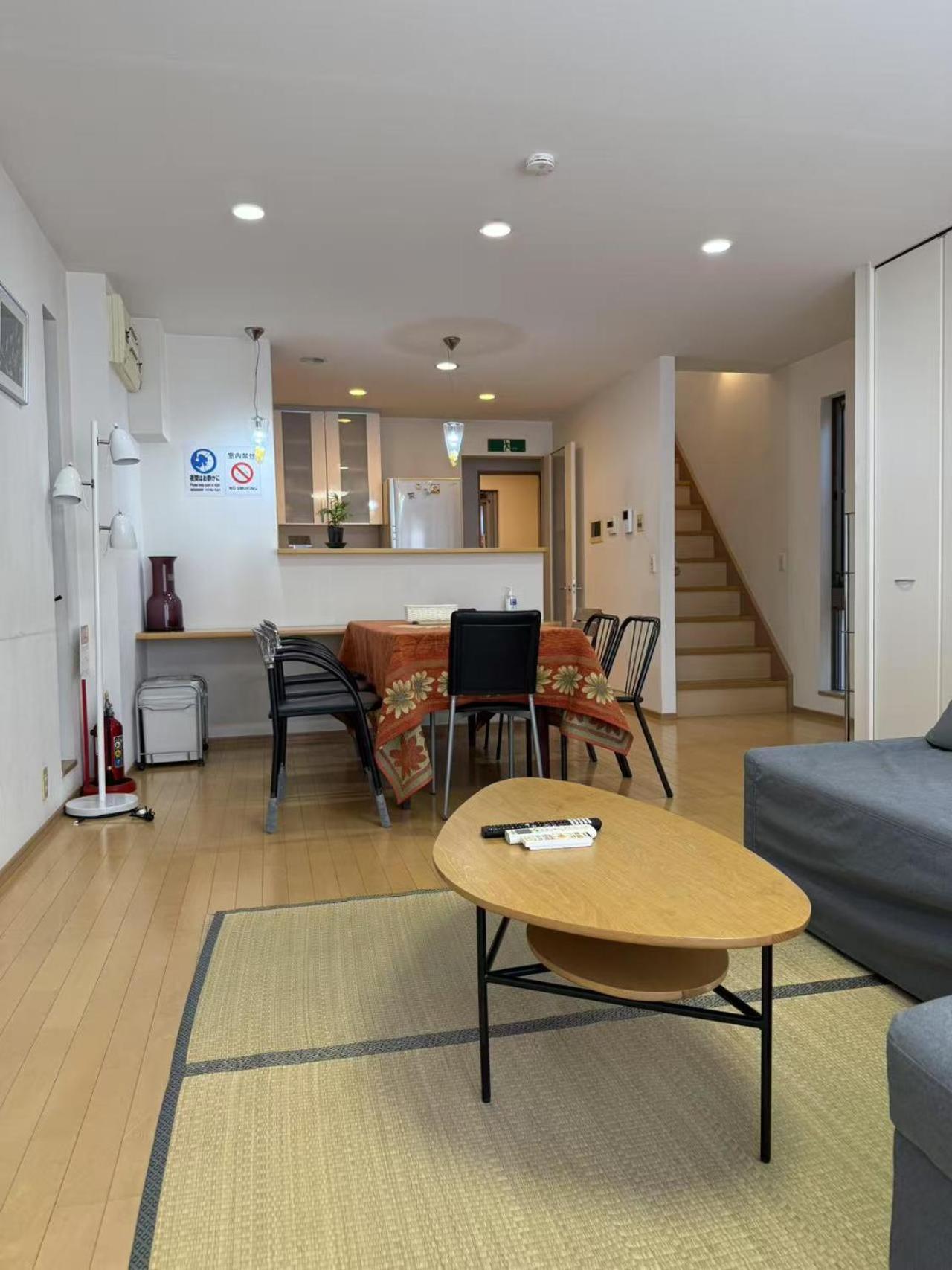 הוילה אוסקה Comfy House Namba מראה חיצוני תמונה