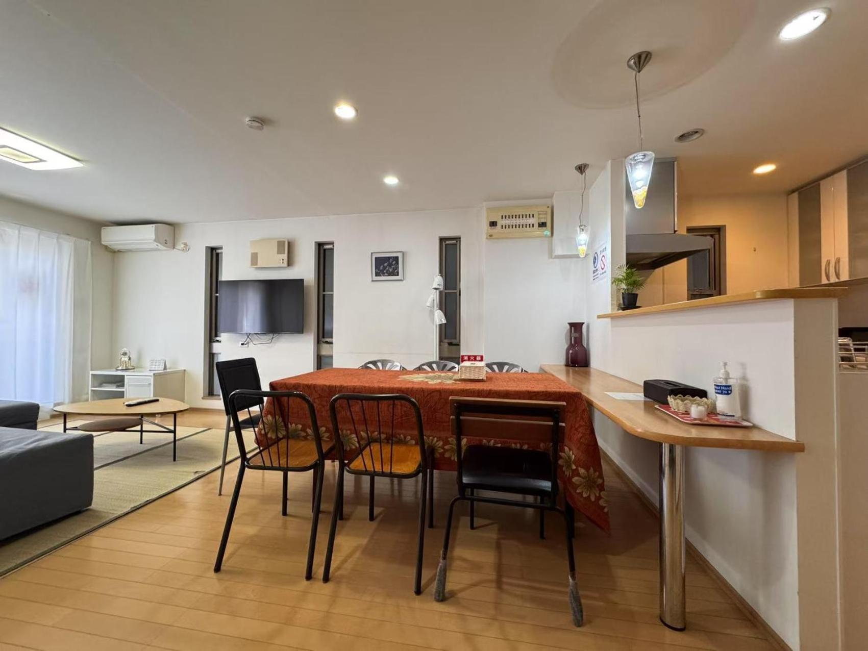 הוילה אוסקה Comfy House Namba מראה חיצוני תמונה