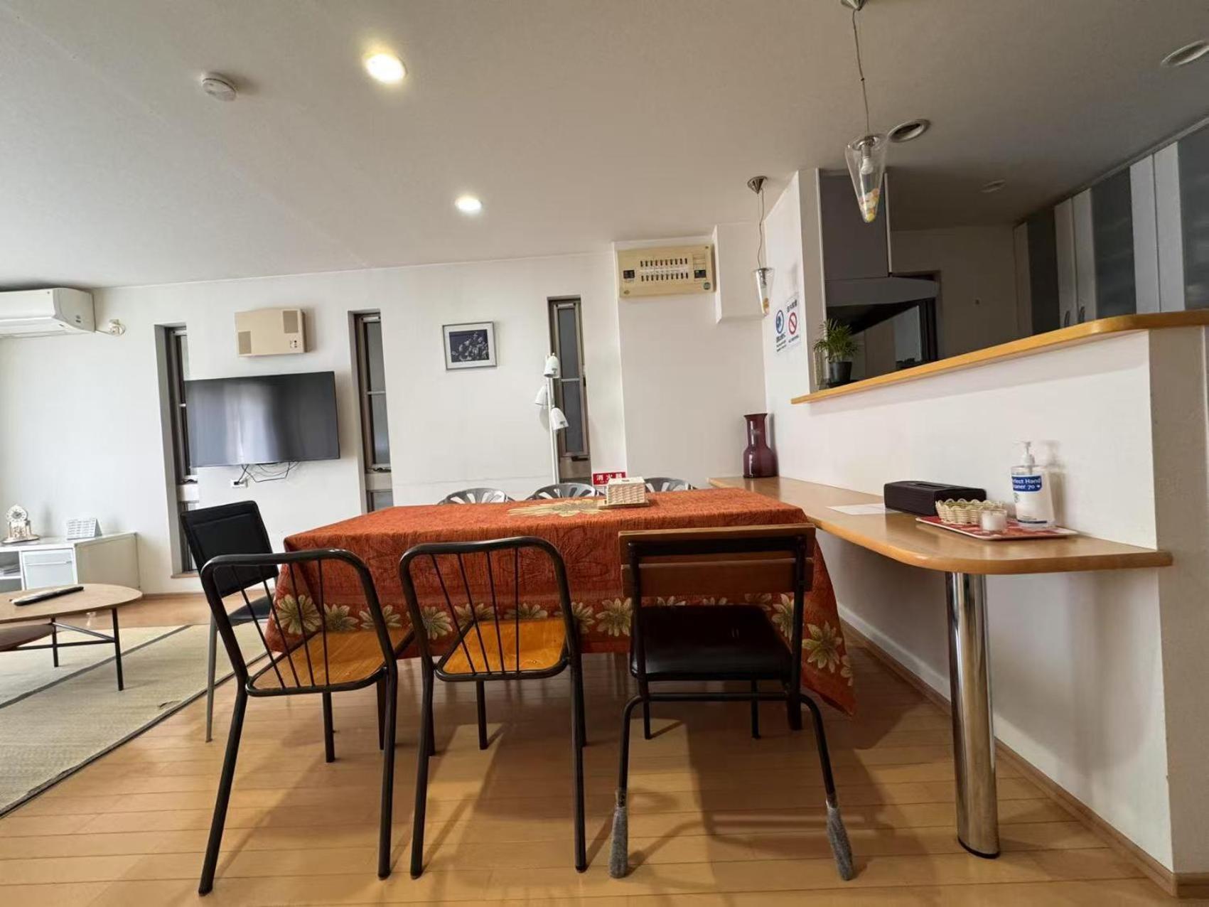 הוילה אוסקה Comfy House Namba מראה חיצוני תמונה