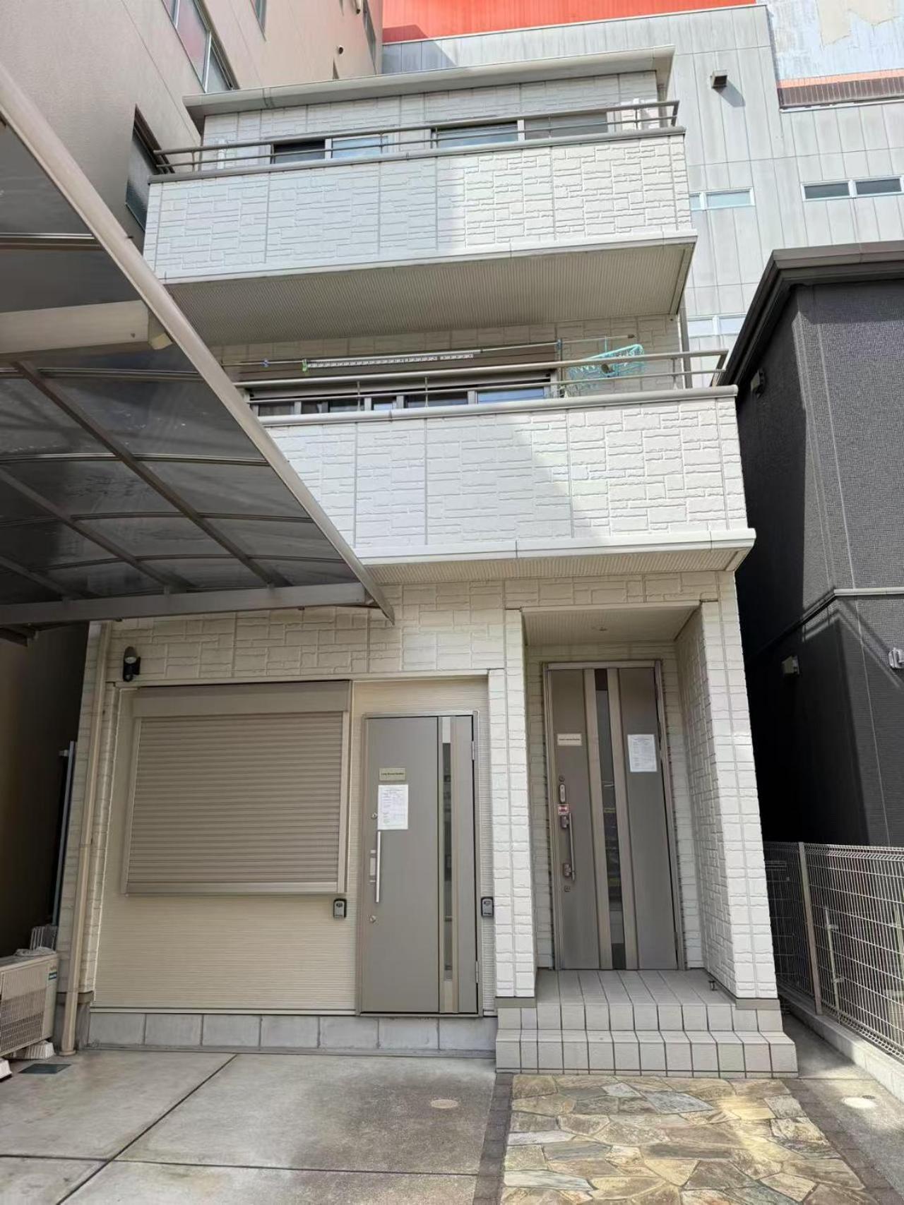 הוילה אוסקה Comfy House Namba מראה חיצוני תמונה